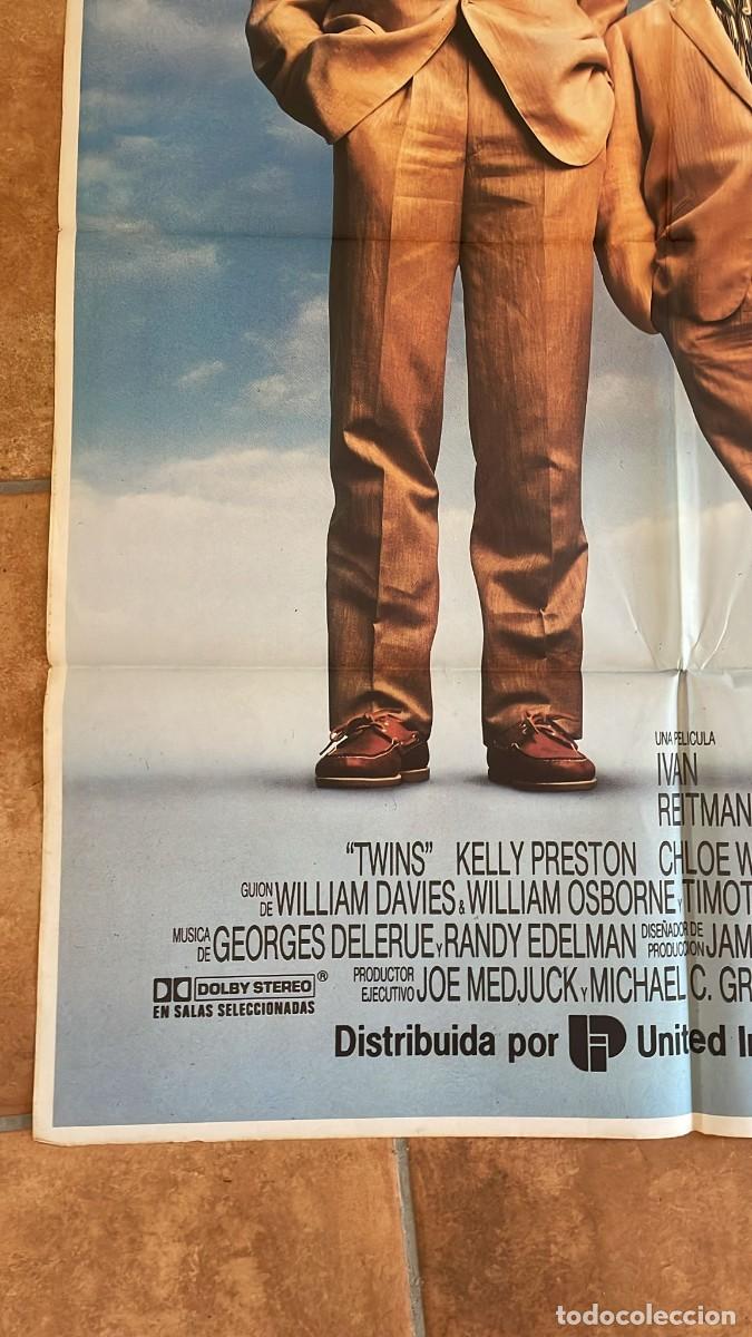 Cine: LOS GEMELOS POSTER ORIGINAL - Foto 3