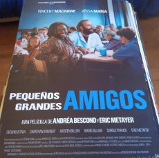 Cine: PEQUEÑOS GRANDES AMIGOS - VINCENT MACAIGNE, AISSA MAIGA - POSTER ORIGINAL VERCINE 2023