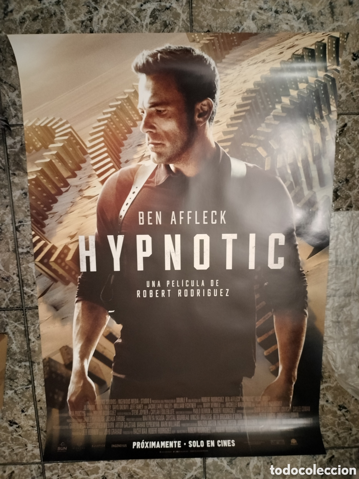 Cine: Poster Original Hypnotic 100x70 - Foto 1