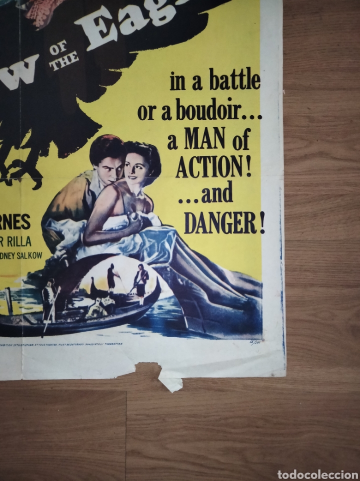 Cine: Poster pelicula Shadow of de Eagle - Foto 2