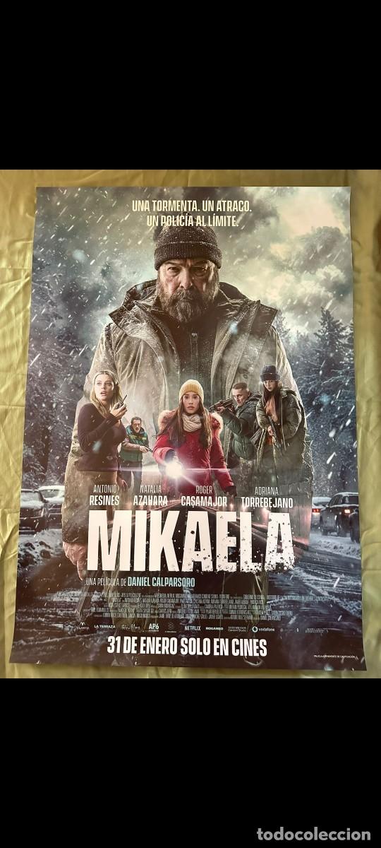 Cine: P&oacute;ster pel&iacute;cula Mikaela - Foto 1