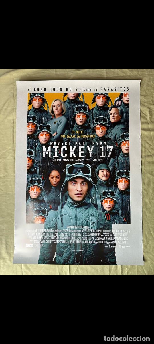 Cine: P&oacute;ster pelicula Mickey 17 - Foto 1
