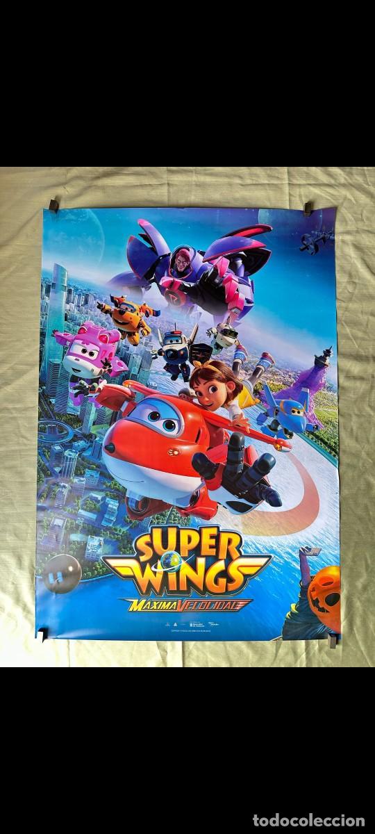 Cine: P&oacute;ster pel&iacute;cula super wings - Foto 1