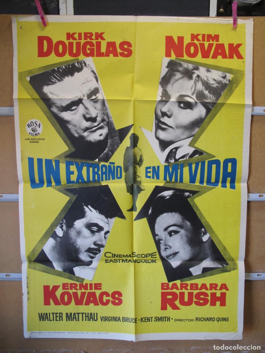 Cine: POSTER2746 UN EXTRA&Ntilde;O EN MI VIDA - Foto 1