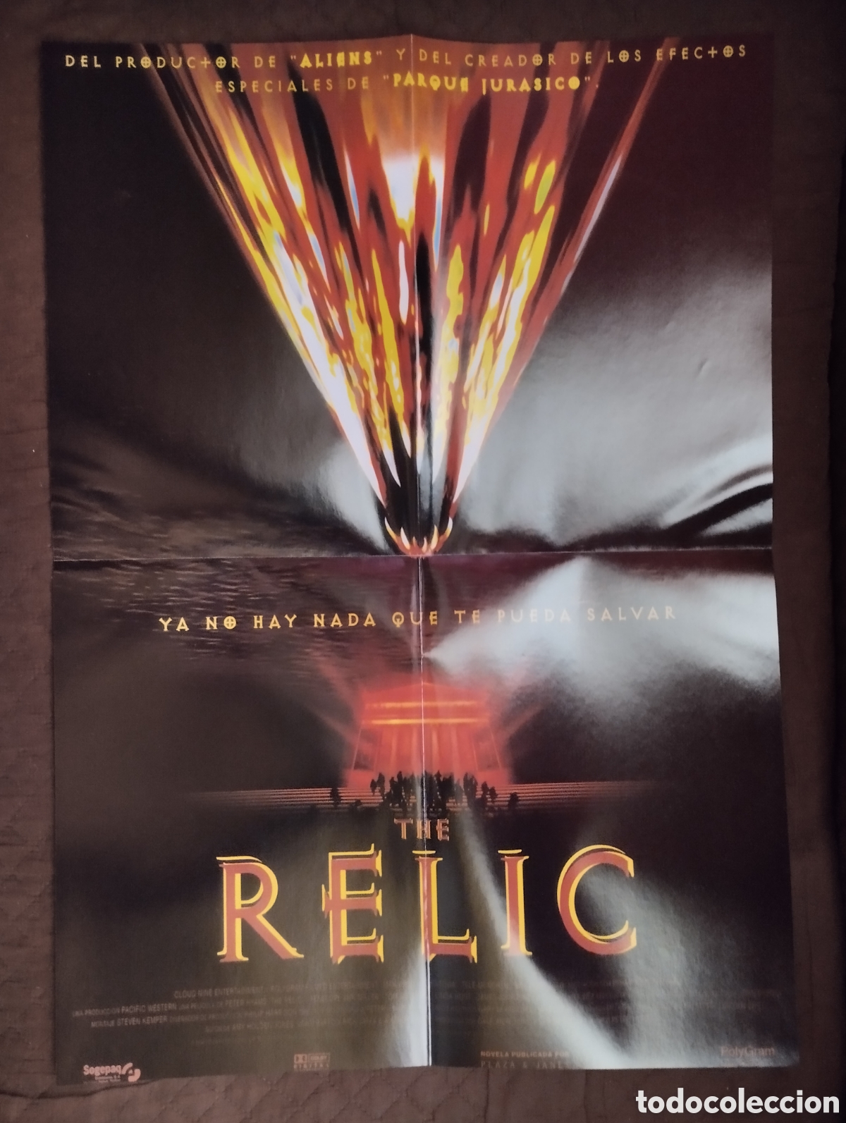 Cine: Poster de la peli El Quinto Elemento. - Foto 2