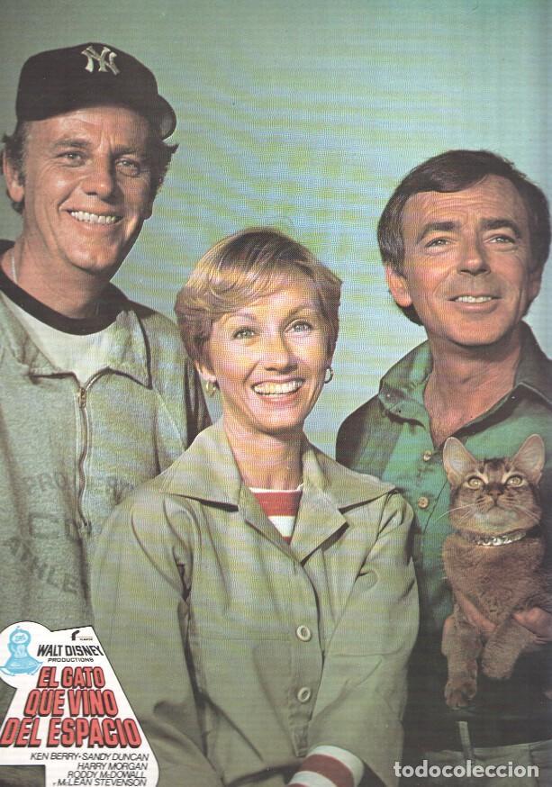 Cin&eacute;ma: Caratula de cine: EL GATO QUE VINO DEL ESPACIO / The Cat from Outer Space (numerado 04 en trasera)