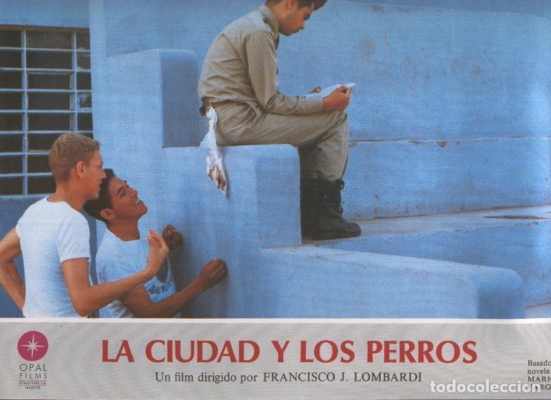 Cinema: Caratula cine: La ciudad y los perros, un film de Francisco J.Lombardi, numerada 02 en trasera - Var