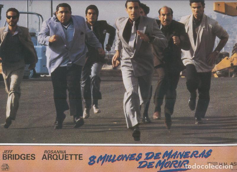 Kino: Caratula cine: 8 millones de maneras de morir, un film de Hal Ashby, numerada 04 en trasera - Varios