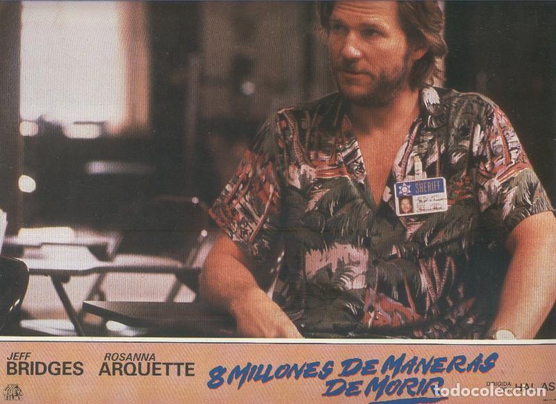 Kino: Caratula cine: 8 millones de maneras de morir, un film de Hal Ashby, numerada 01 en trasera - Varios