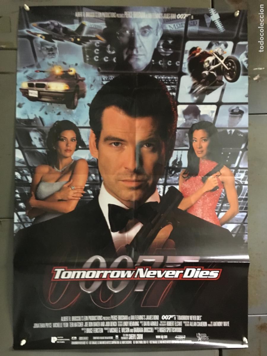 Cine: AEY36 EL MA&Ntilde;ANA NUNCA MUERE JAMES BOND 007 PIERCE BROSNAN POSTER ORIGINAL INGLES 70X100 h0
