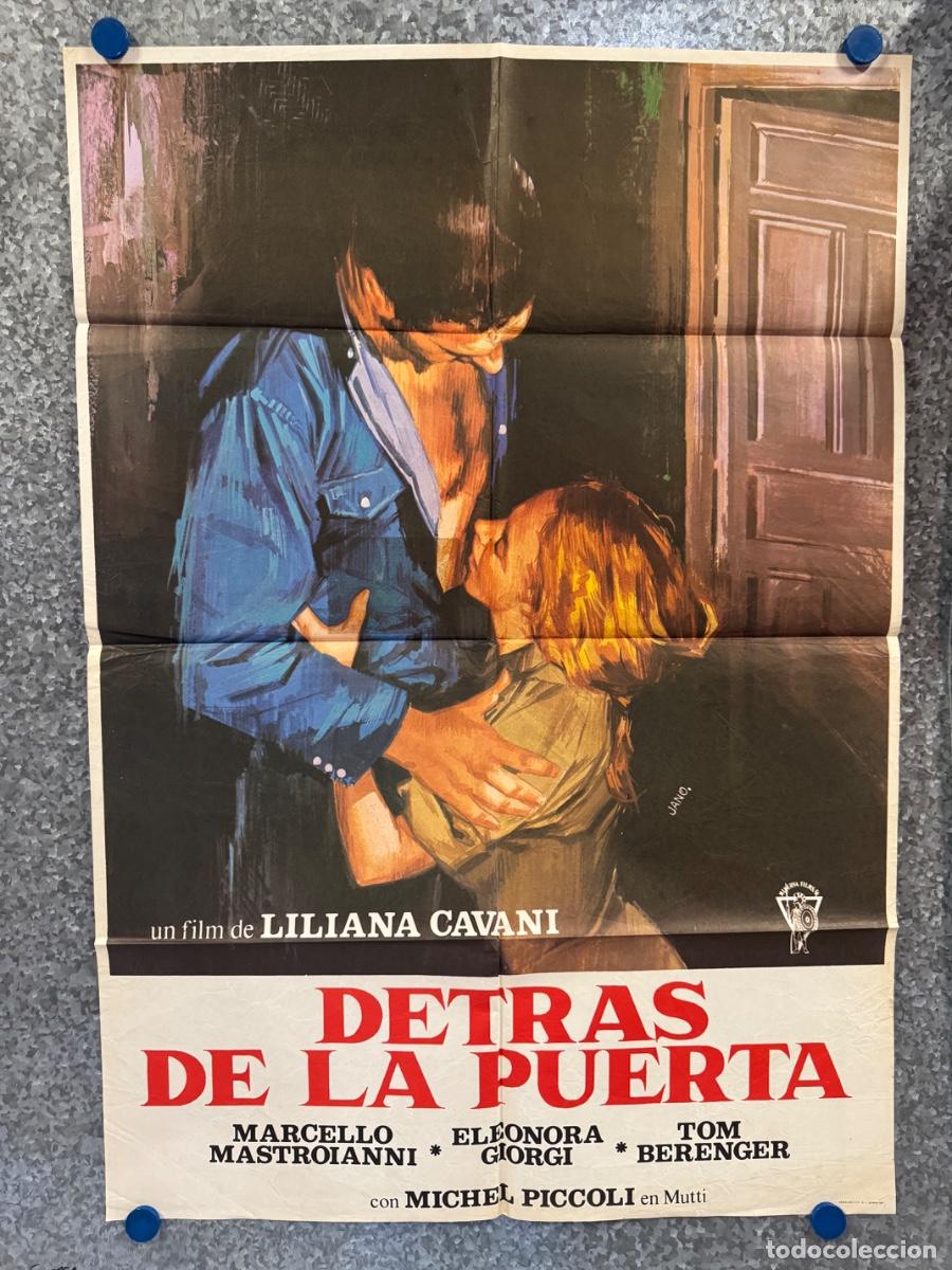 Cine: Detras de la puerta, Marcello Mastroianni, Eleonora Giorgi , A&ntilde;o 1982, Poster Original