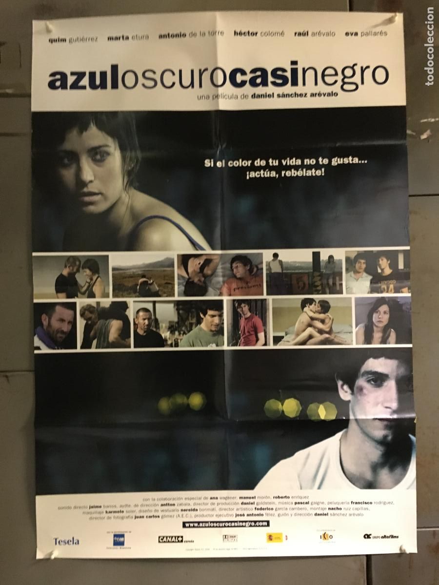 Cine: AEZ77 AZUL OSCURO CASI NEGRO QUIM GUTIERREZ MARTA ETURA POSTER ORIGINAL ESTRENO 70X100 h0