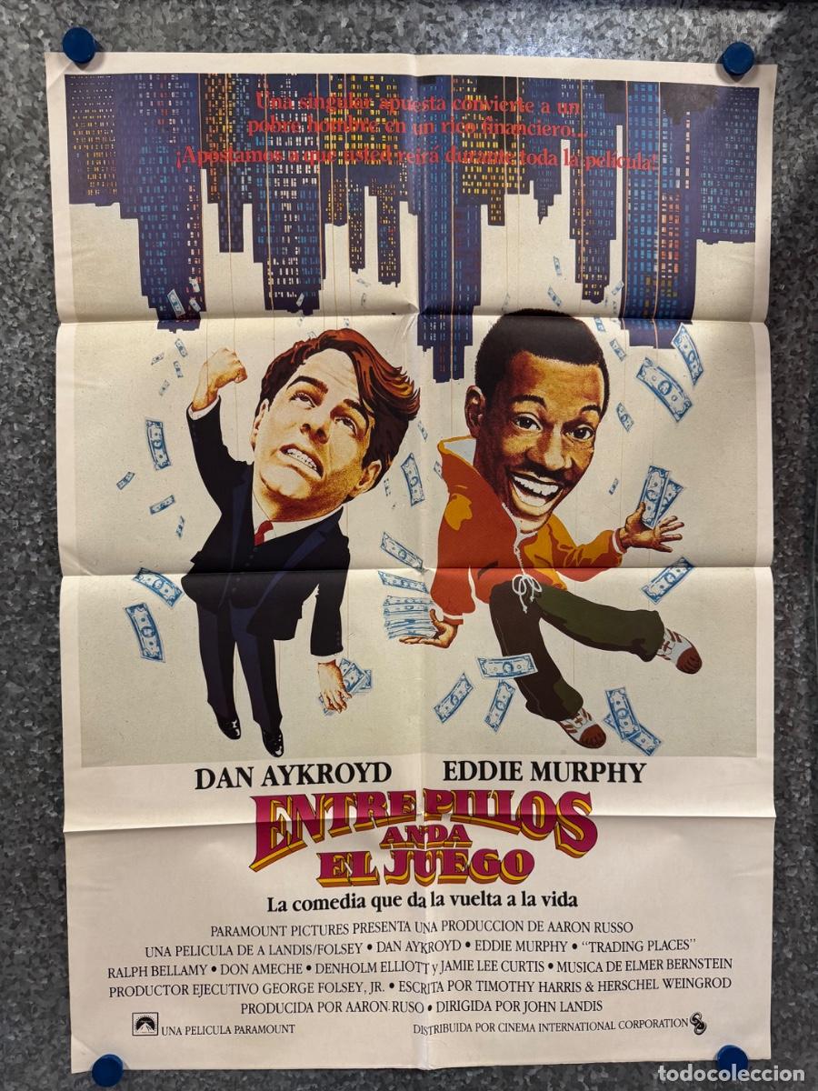 Cine: Entre pillos anda el juego, Dan Aykroyd , Eddie Murphy, A&ntilde;o 1983, POSTER ORIGINAL