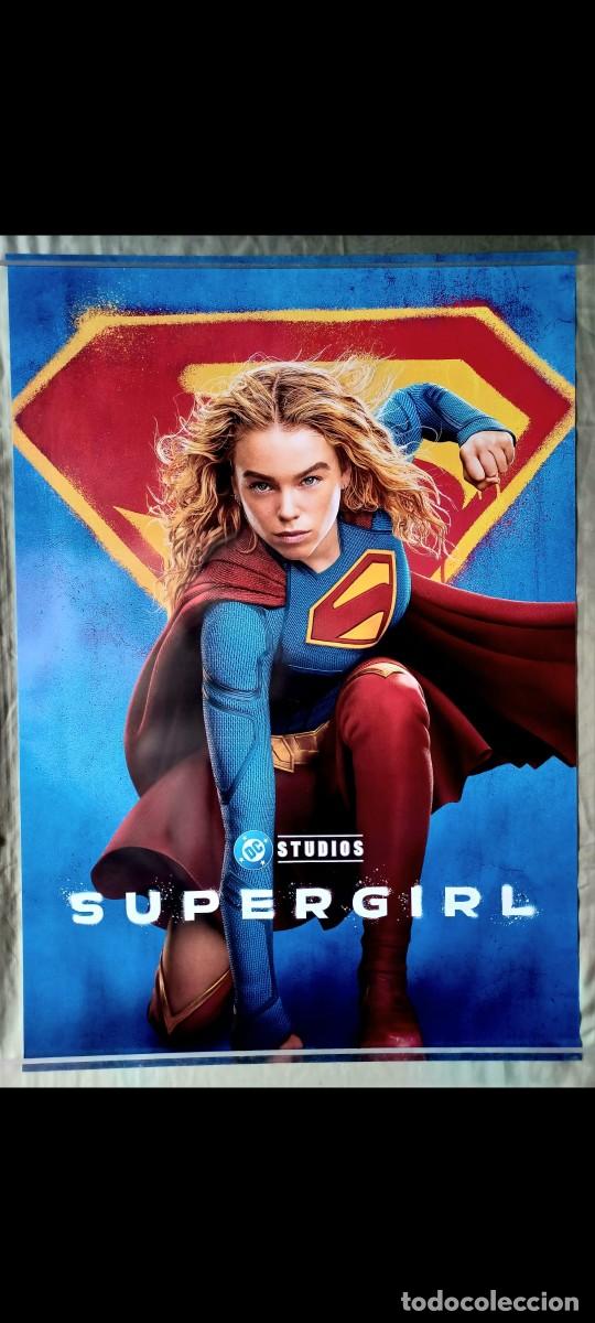 Cine: P&oacute;ster pel&iacute;cula Super girl
