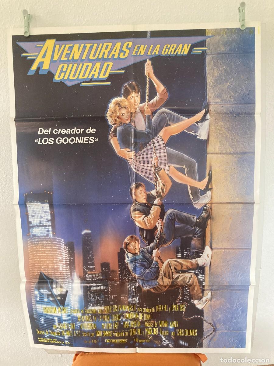 Cine: Cartel cine original AVENTURAS EN LA GRAN CIUDAD (1987) 70x100 / Chris Columbus - Elisabeth Shue