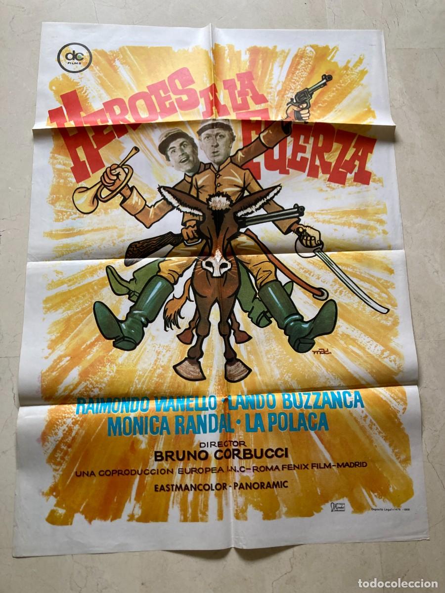 Cine: Cartel cine original HEROES A LA FUERZA (1966) 70x100 / Bruno Corbucci - Lando Buzzanca