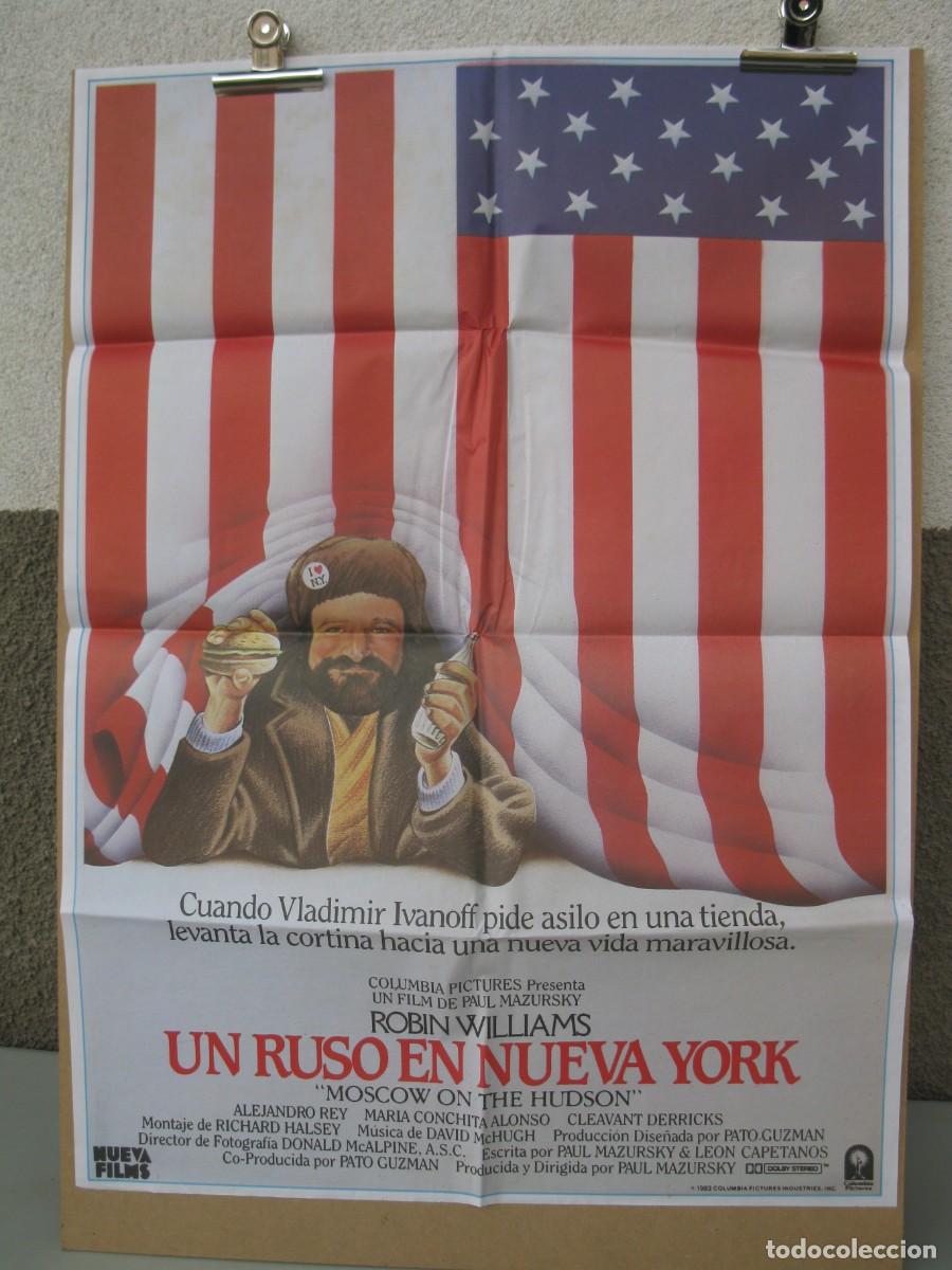 Cine: UN RUSO EN NUEVA YORK - P&Oacute;STER - CARTEL DE LA PEL&Iacute;CULA - ROBIN WILLIAMS - PAUL MAZURSKY.