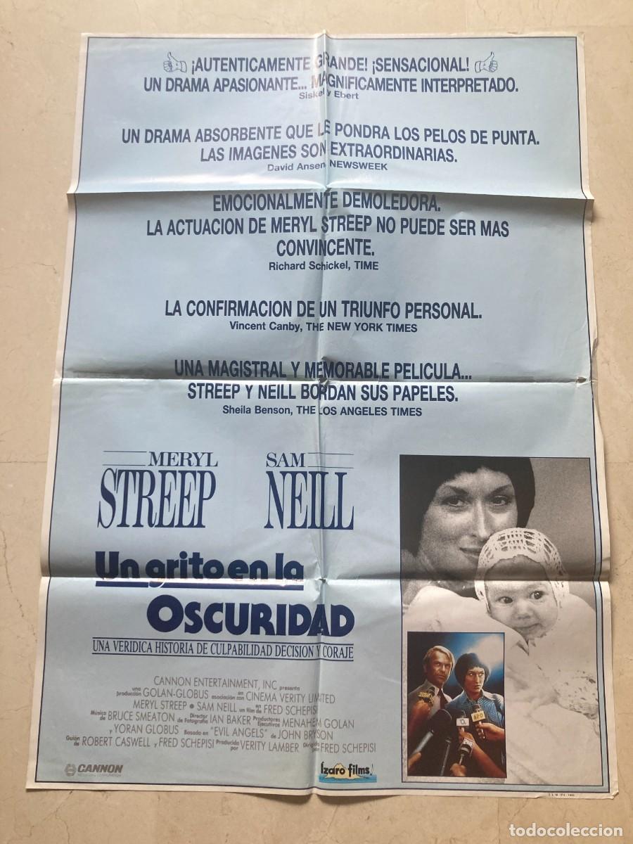 Cine: Cartel cine original UN GRITO EN LA OSCURIDAD (1988) 70x100 / Meryl Streep - Sam Neill