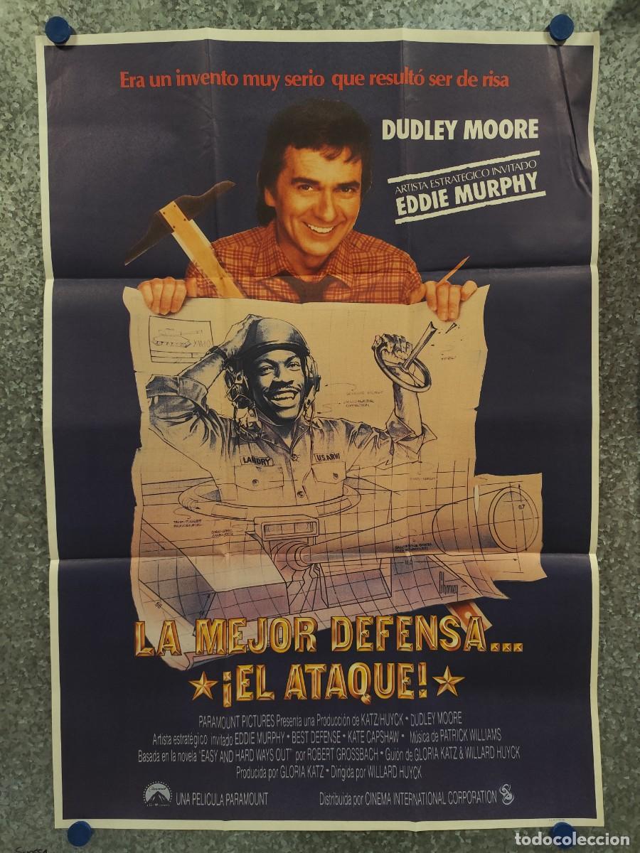 Cine: LA MEJOR DEFENSA...&iexcl;EL ATAQUE! DUDLEY MOORE, EDDIE MURPHY. A&Ntilde;O 1985. POSTER ORIGINAL