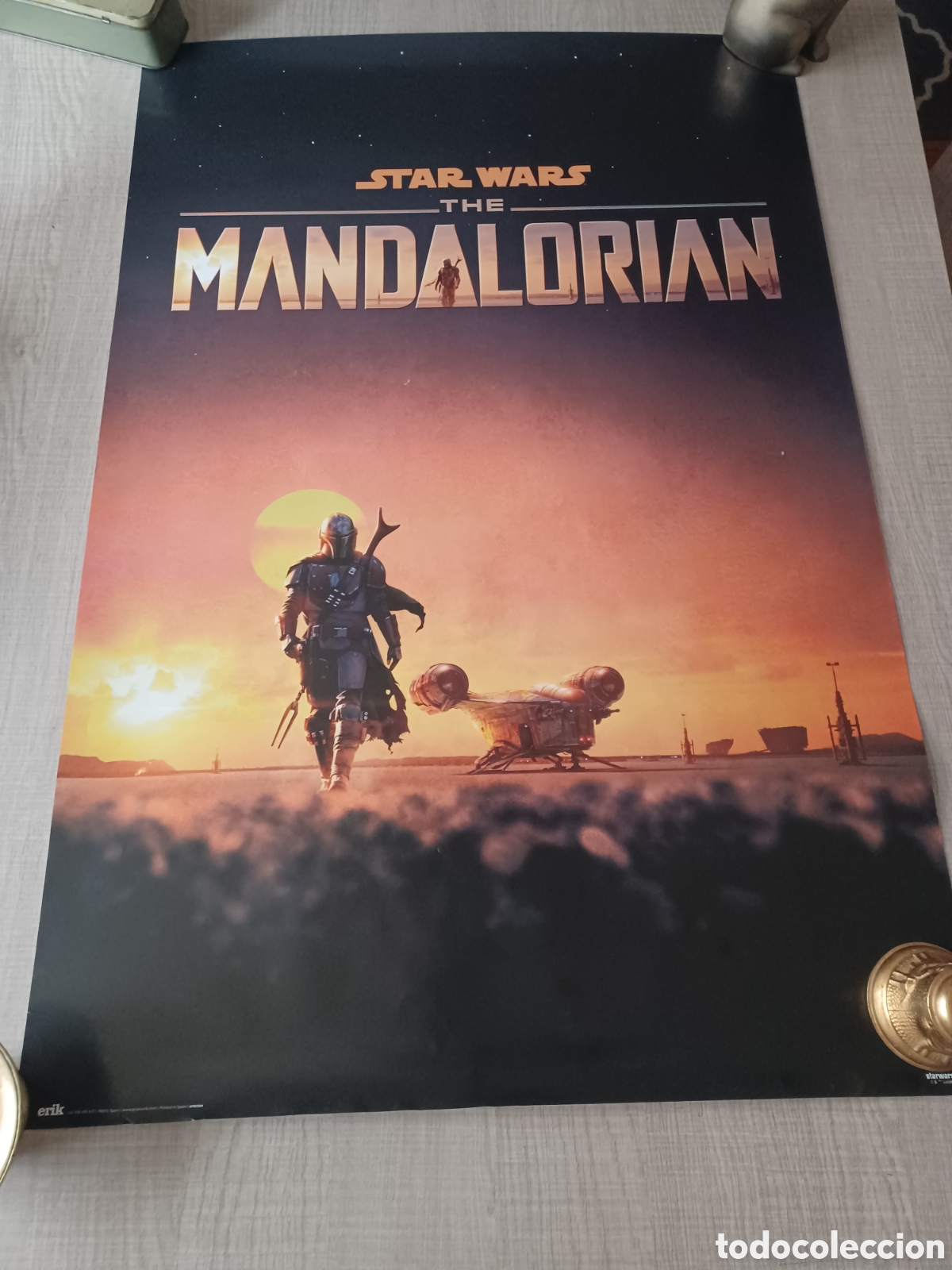 Cine: 2 POSTERS STAR WARS MANDALORIAN - Foto 2