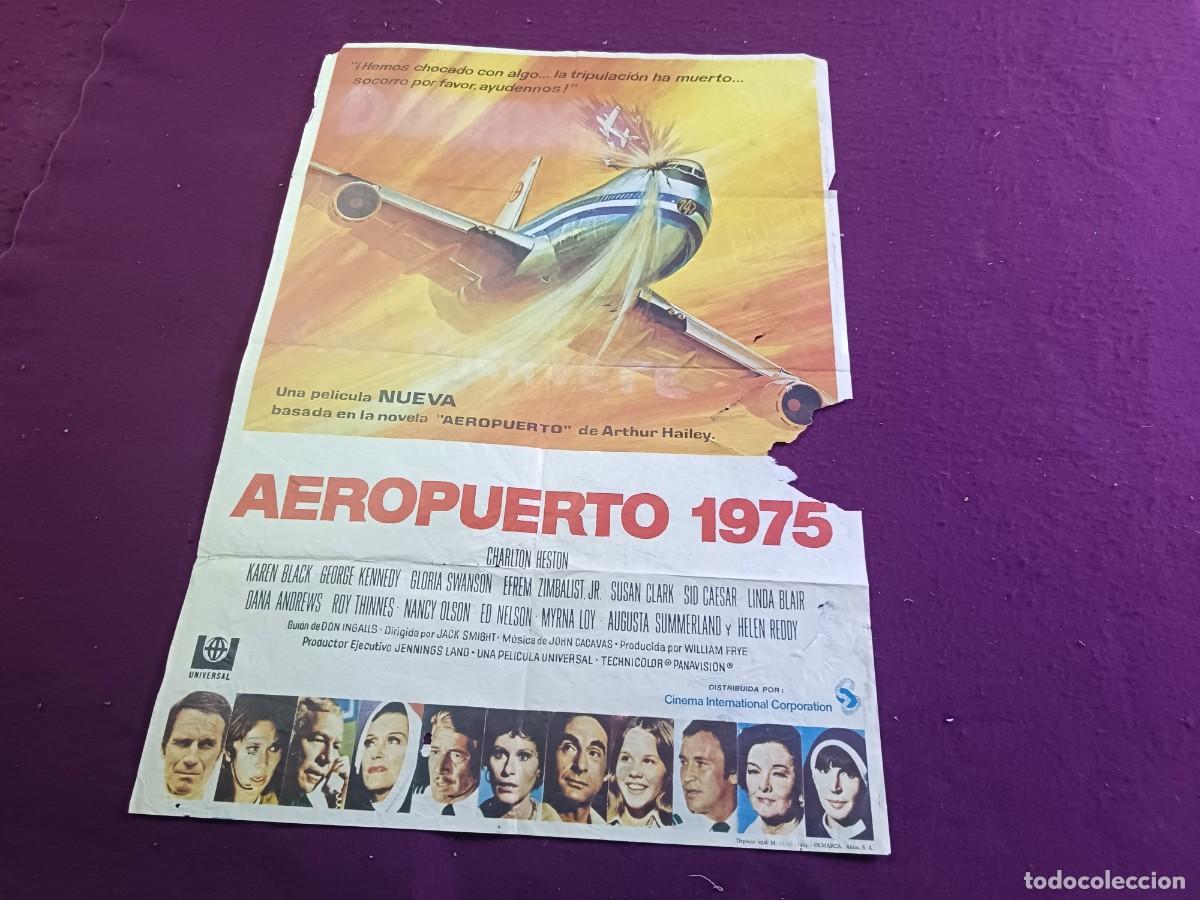 Cinema: CC16, Cartel de Cine Gran Formato, aeropuerto 1975, unos 100 x 70 cms.