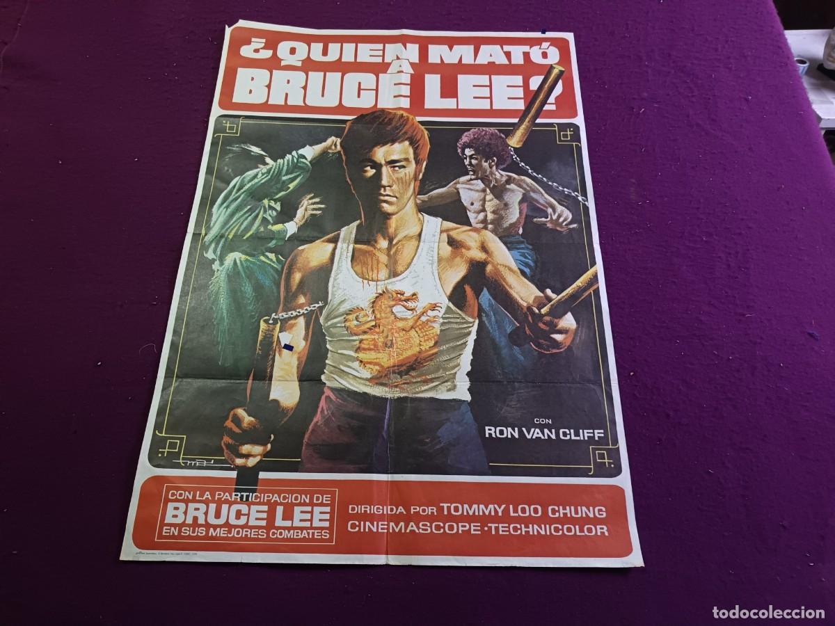 Cine: CC21, Cartel de Cine Gran Formato, &iquest;Qui&eacute;n Mat&oacute; a Bruce Lee?, unos 100 x 70 cms.