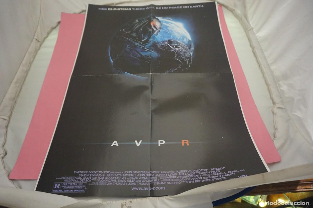 Cin&eacute;ma: C9 - DOBLE POSTER DE CINE DE 57 X 41 CM. - AVPR / IRONMAN