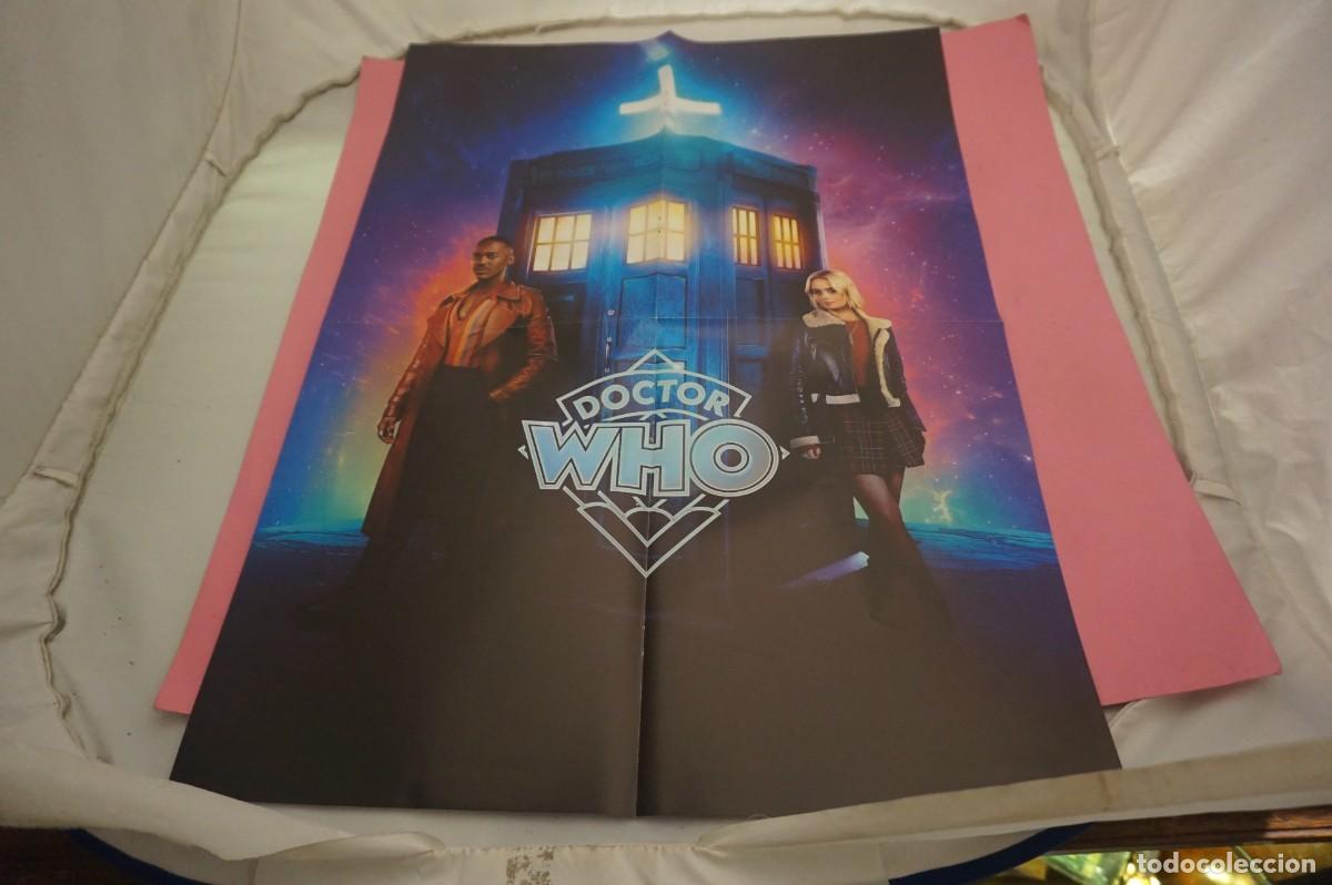 Cine: C10 - DOBLE POSTER DE CINE DE 57 X 41 CM. - DOCTOR WHO / MIAMI VICE