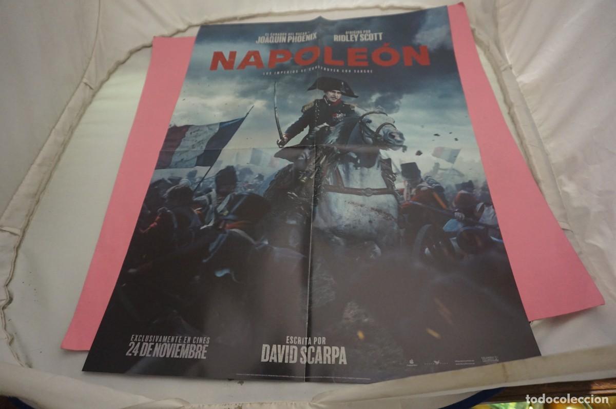 Cine: C10 - DOBLE POSTER DE CINE DE 57 X 41 CM. - NAPOLEON / FIVE NIGHTS AT FREDDY'S