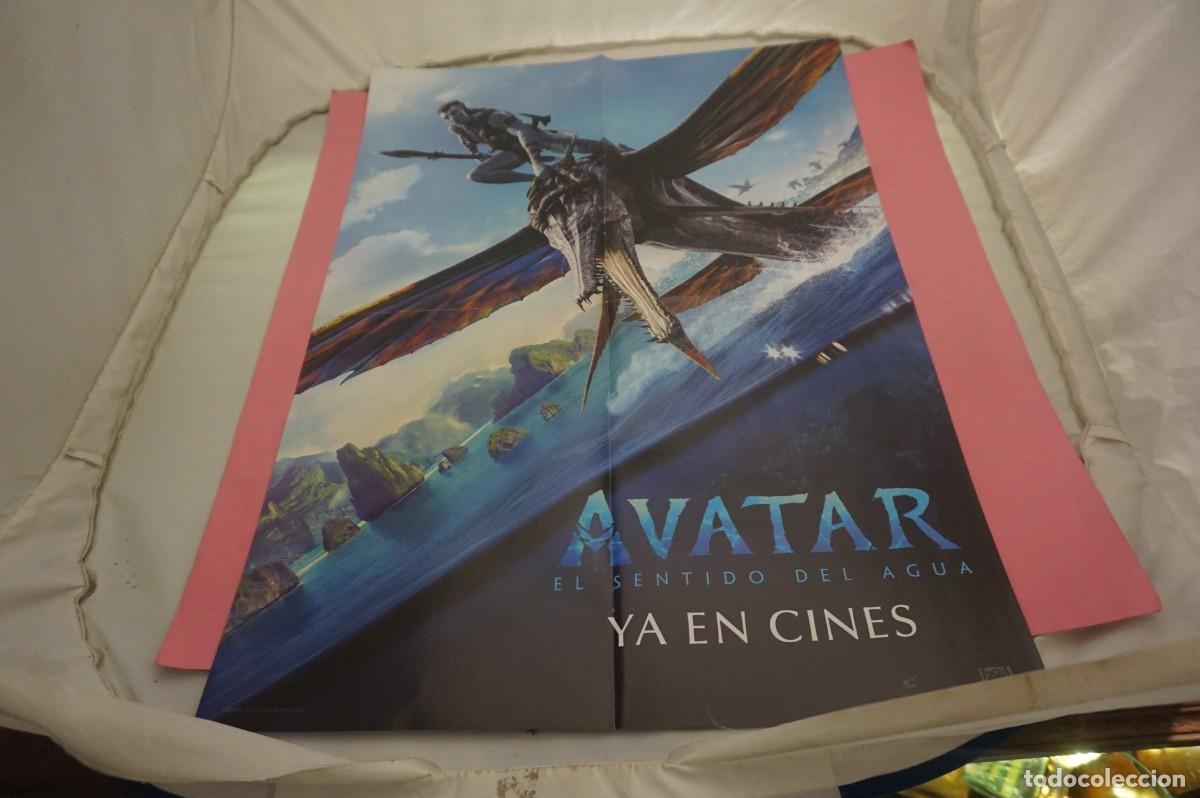 Cine: C10 - DOBLE POSTER DE CINE DE 57 X 41 CM. - AVATAR EL SENTIDO DEL AGUA / THE LAST OF US.