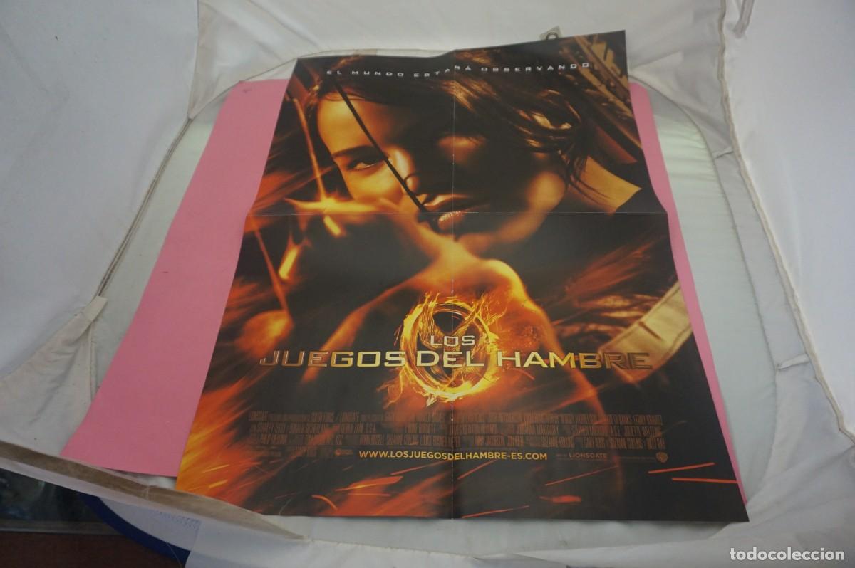 Cinema: C11 - DOBLE POSTER DE CINE DE 57 X 41 CM. - LOS JUEGOS DEL HAMBRE / GRUPO 7
