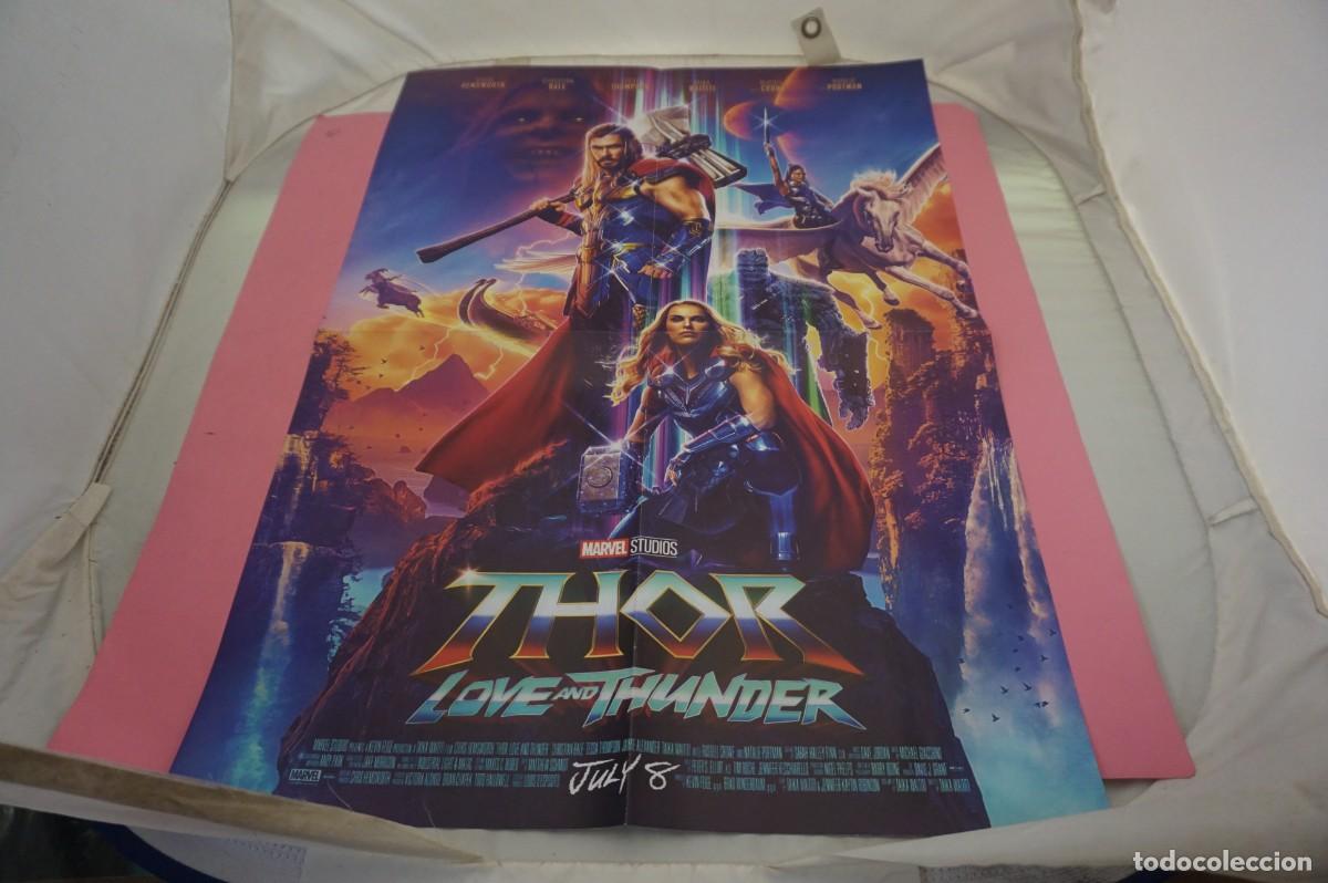 Cin&eacute;ma: C11 - DOBLE POSTER DE CINE DE 57 X 41 CM. - THOR LOVE AND THUNDER / I AM GROOT