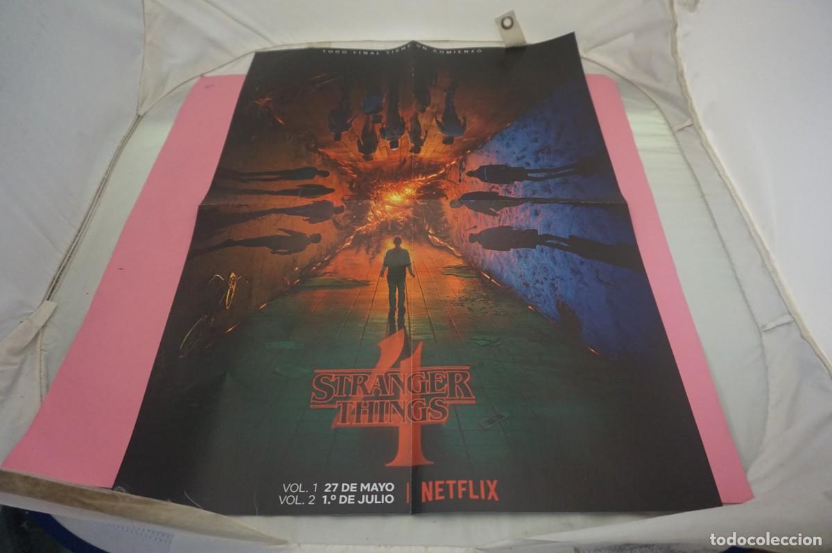 Cin&eacute;ma: C11 - DOBLE POSTER DE CINE DE 57 X 41 CM. - STRANGER THINGS 4 / JURASSIC WORLD DOMINION
