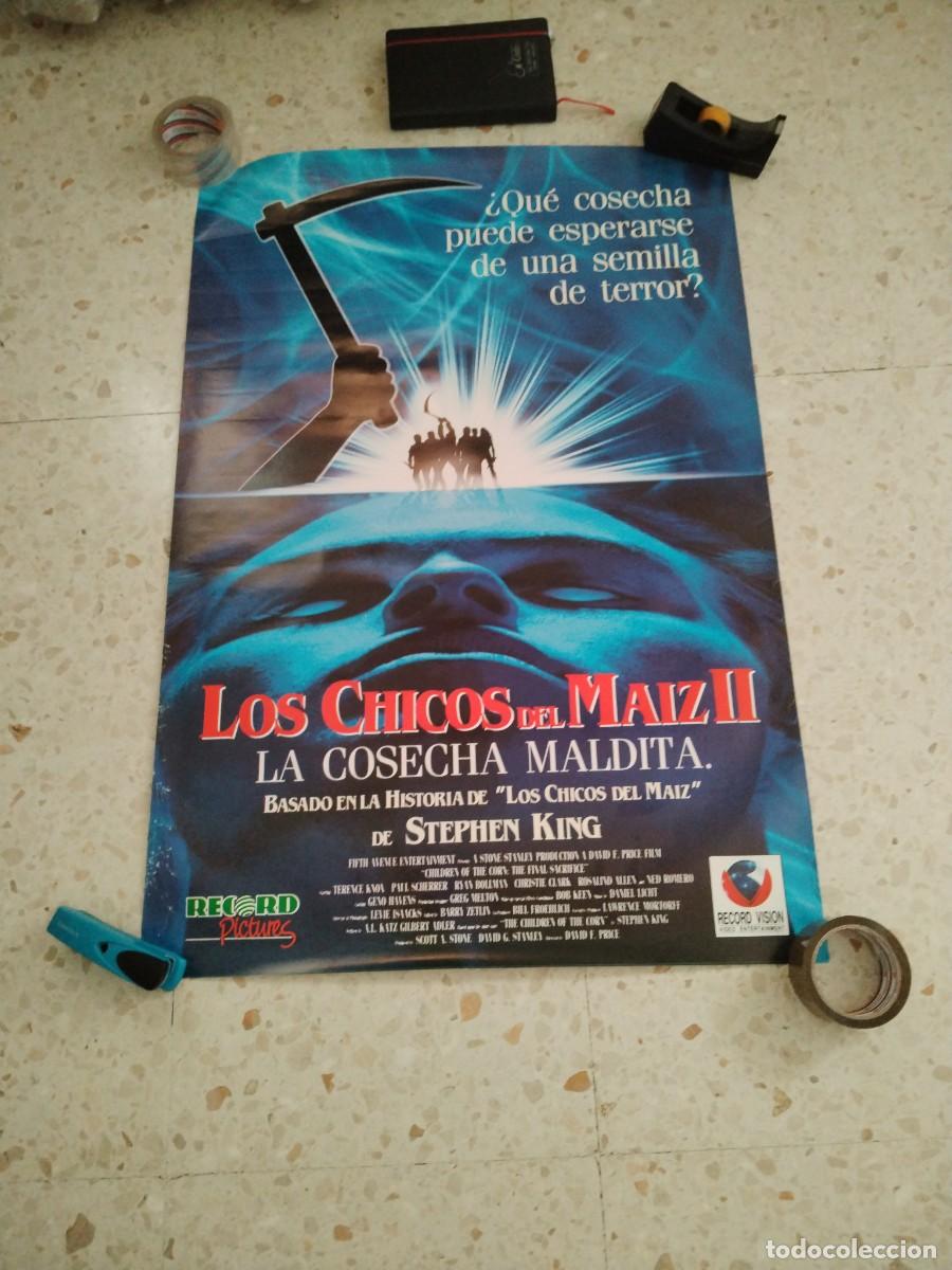 Cine: POSTER ORIGINAL VIDEOCLUB LOS CHICOS DEL MAIZ II 67CM ANCHO 96CM LARGO