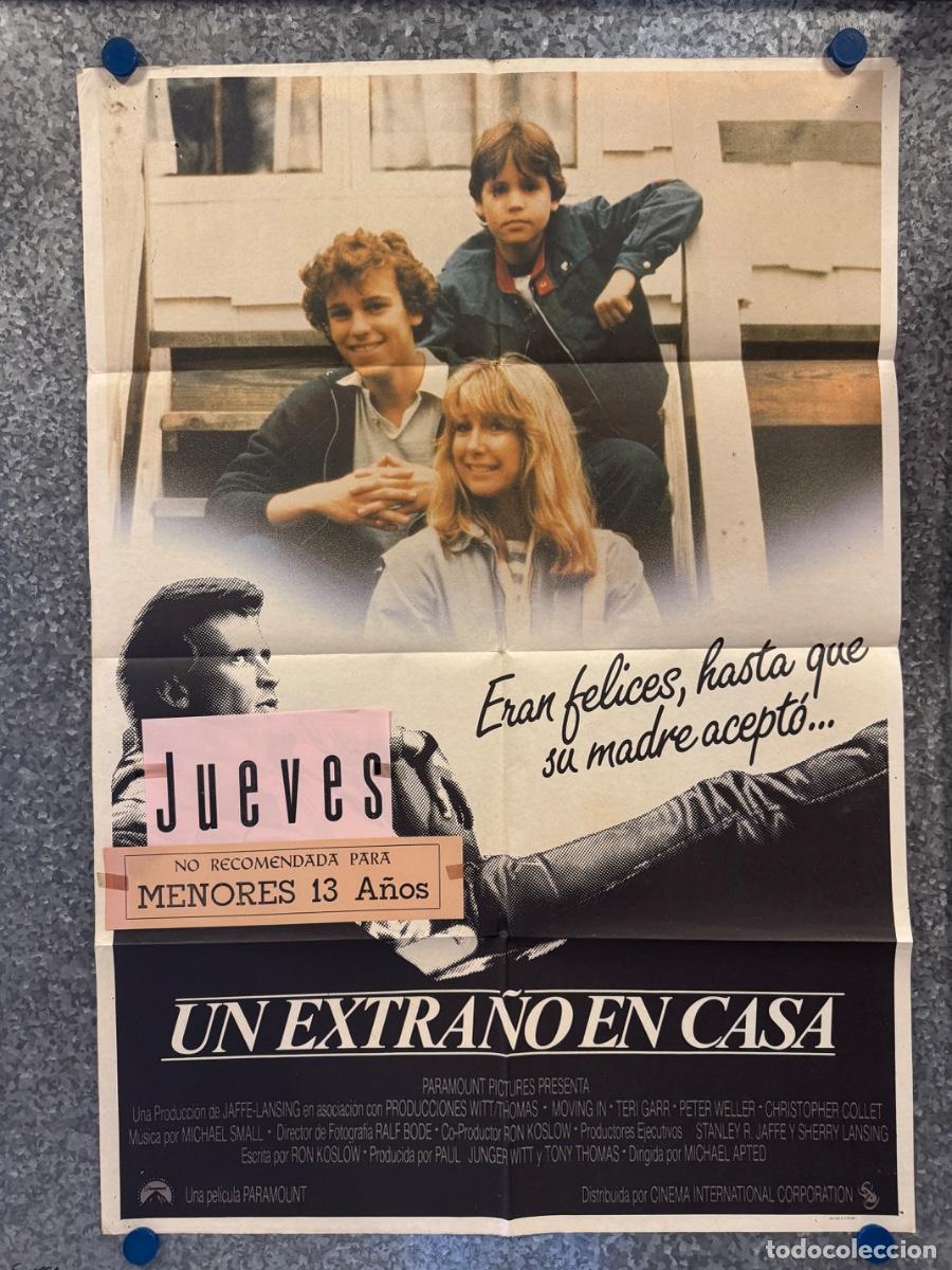 Cine: Un extra&ntilde;o en casa, Peter Weller, Christopher Collet, A&ntilde;o 1985, POSTER ORIGINAL
