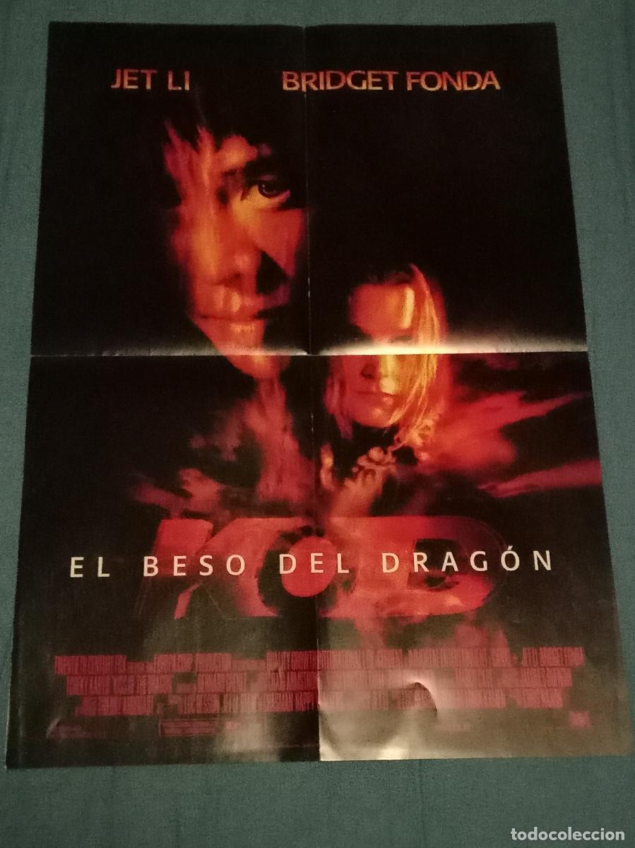 Cine: Cartel Doble Cara-Cara: 1: El Beso del Drag&oacute;n / Cara: 2: El Pacto de los Lobos-Medidas: 58cm X 41cm