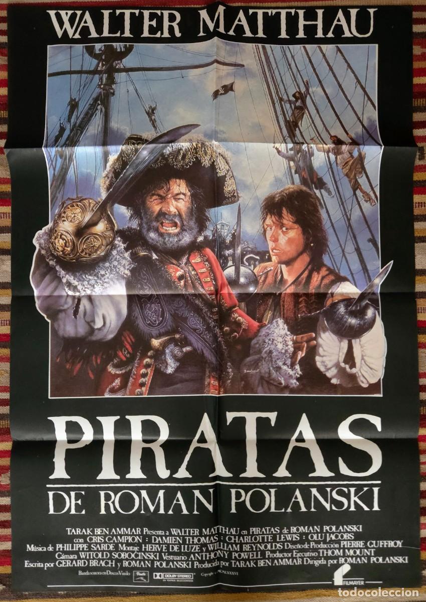 Cine: PIRATAS 1986 &ndash; Cartel original nuevo + 4 fotocromos &ndash; Roman Polanski
