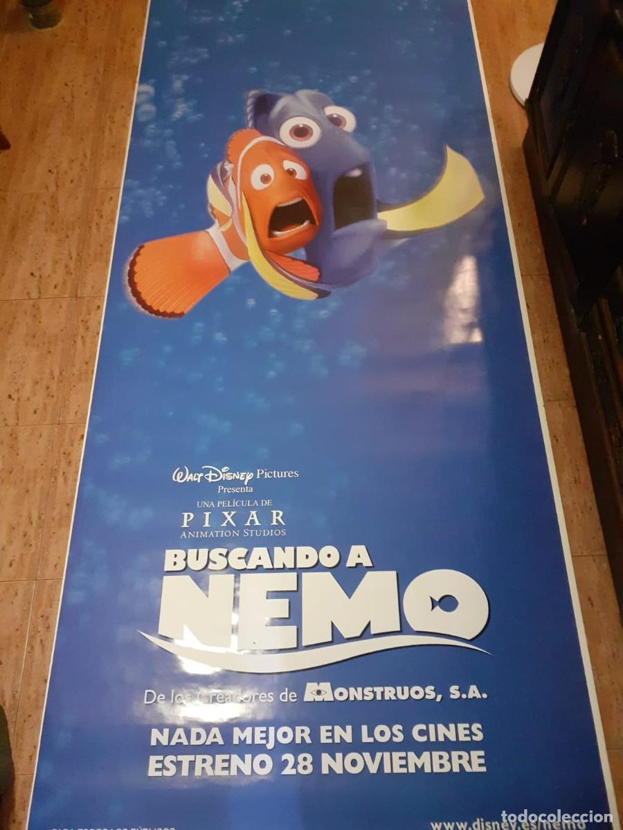 Cine: Cartel Banner Gigante Original de Cine - Buscando a Nemo (Disney/Pixar, 2003) 324x120 cm