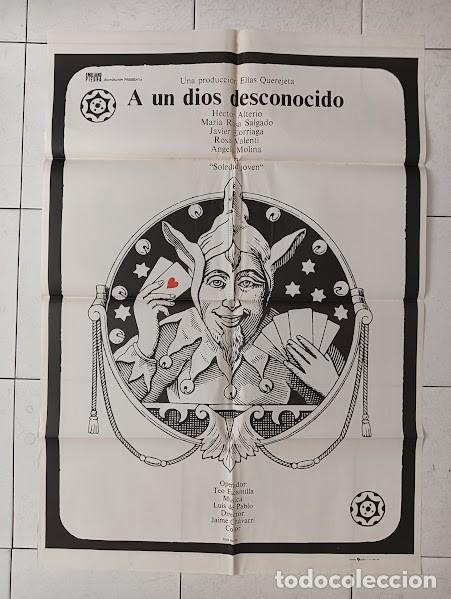 Cine: VKD 2405 A UN DIOS DESCONOCIDO JAIME CHAVARRI JOKER CRUZ NOVILLO POSTER ORIGINAL ESTRENO 70X100