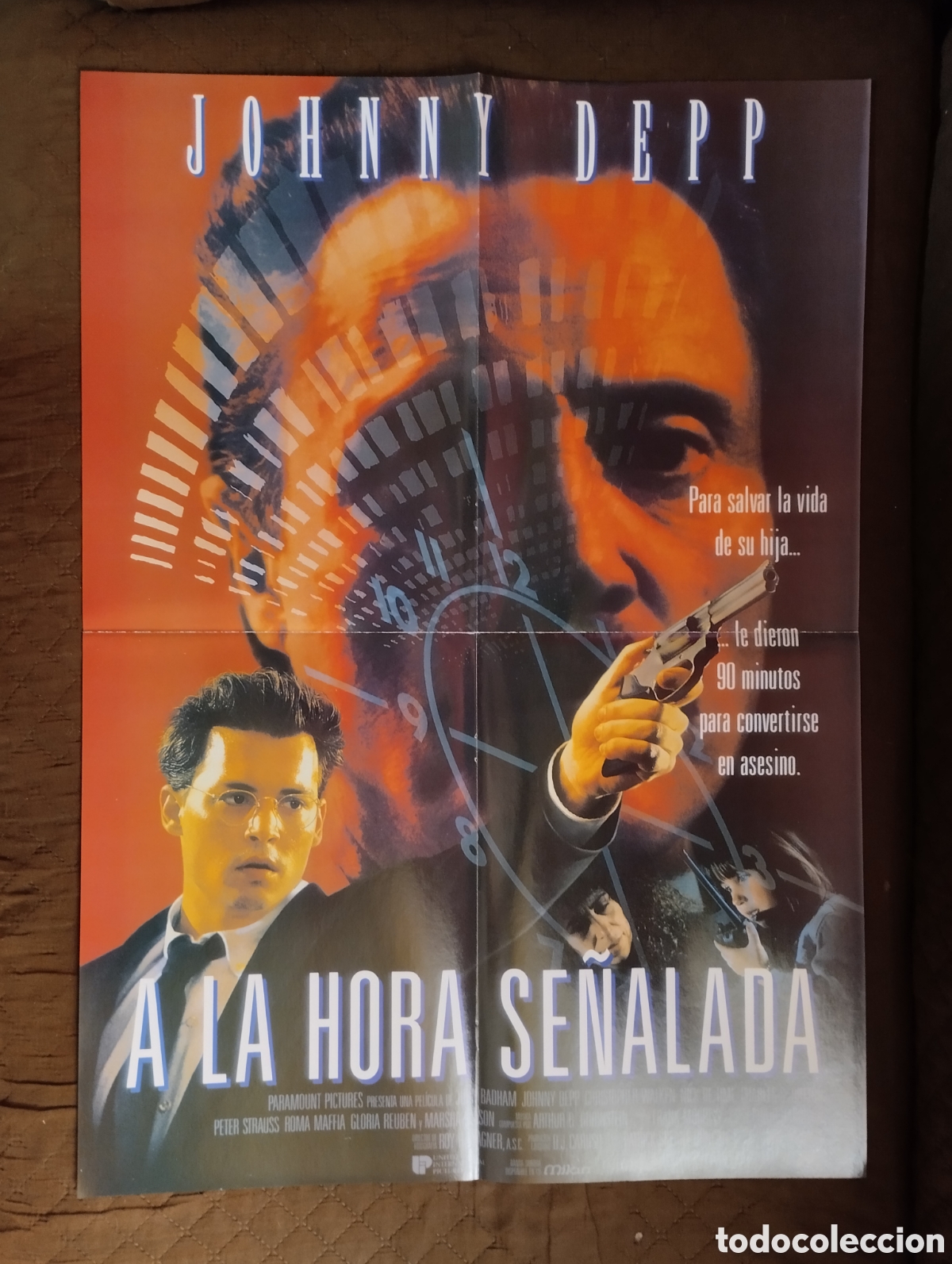 Cine: Poster de la pelicula A la hora se&ntilde;alada.
