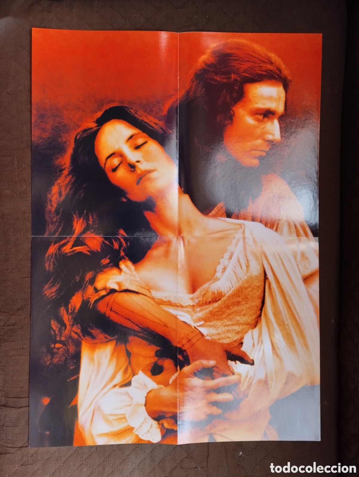 Cine: Poster de los actores Madeleine Stowe y Daniel Day Lewis.