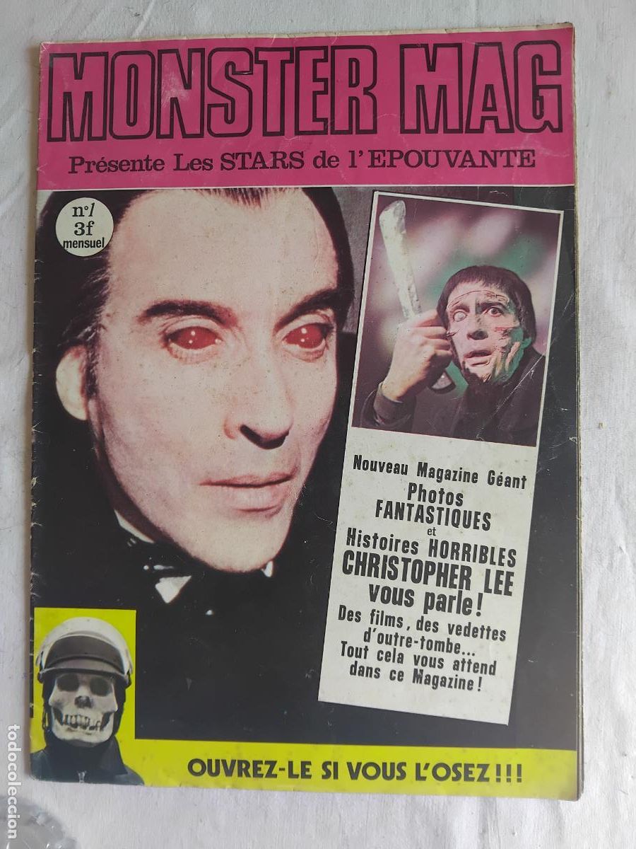 Cine: MONSTER MAG N&ordm; 1. CON POSTER DESPLEGABLE 100 X 78. TERROR. CHISTOPHER LEE.