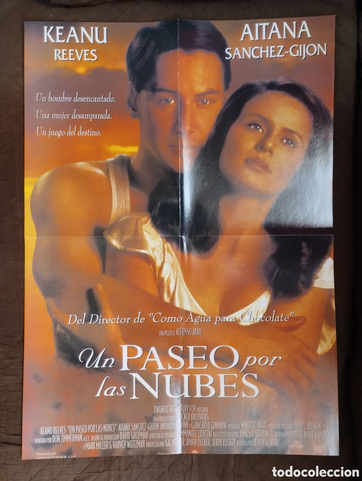 Cin&eacute;ma: Poster de la pelicula Un paseo por las nubes.