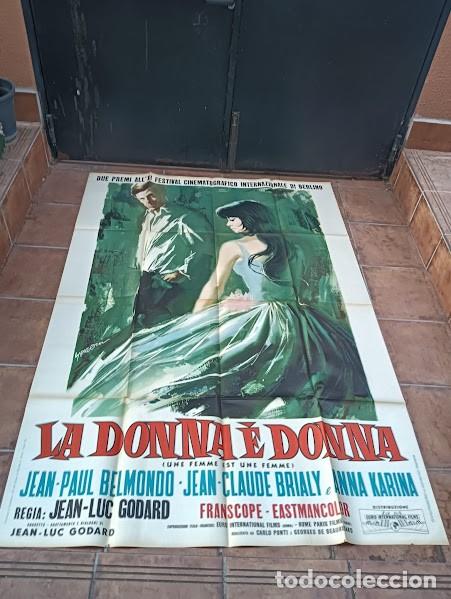 Cinema: PJE 0612 A WOMAN IS A WOMAN JEAN-LUC GODARD ANNA KARINA BELMONDO SYMEONI POSTER ORG 140X200 ITALIANO