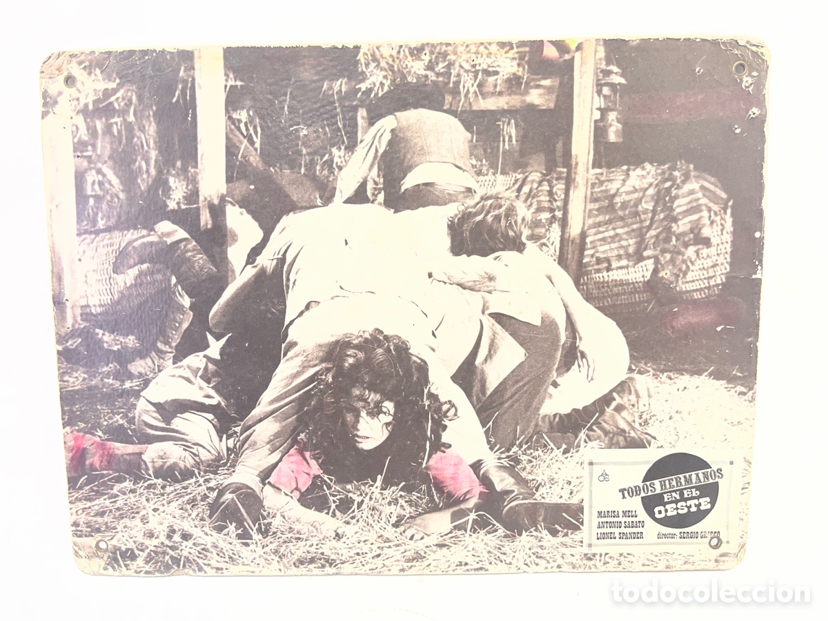 Cine: Fotocromo de cart&oacute;n duro de la pel&iacute;cula TODOS HERMANOS EN EL OESTE. CC050