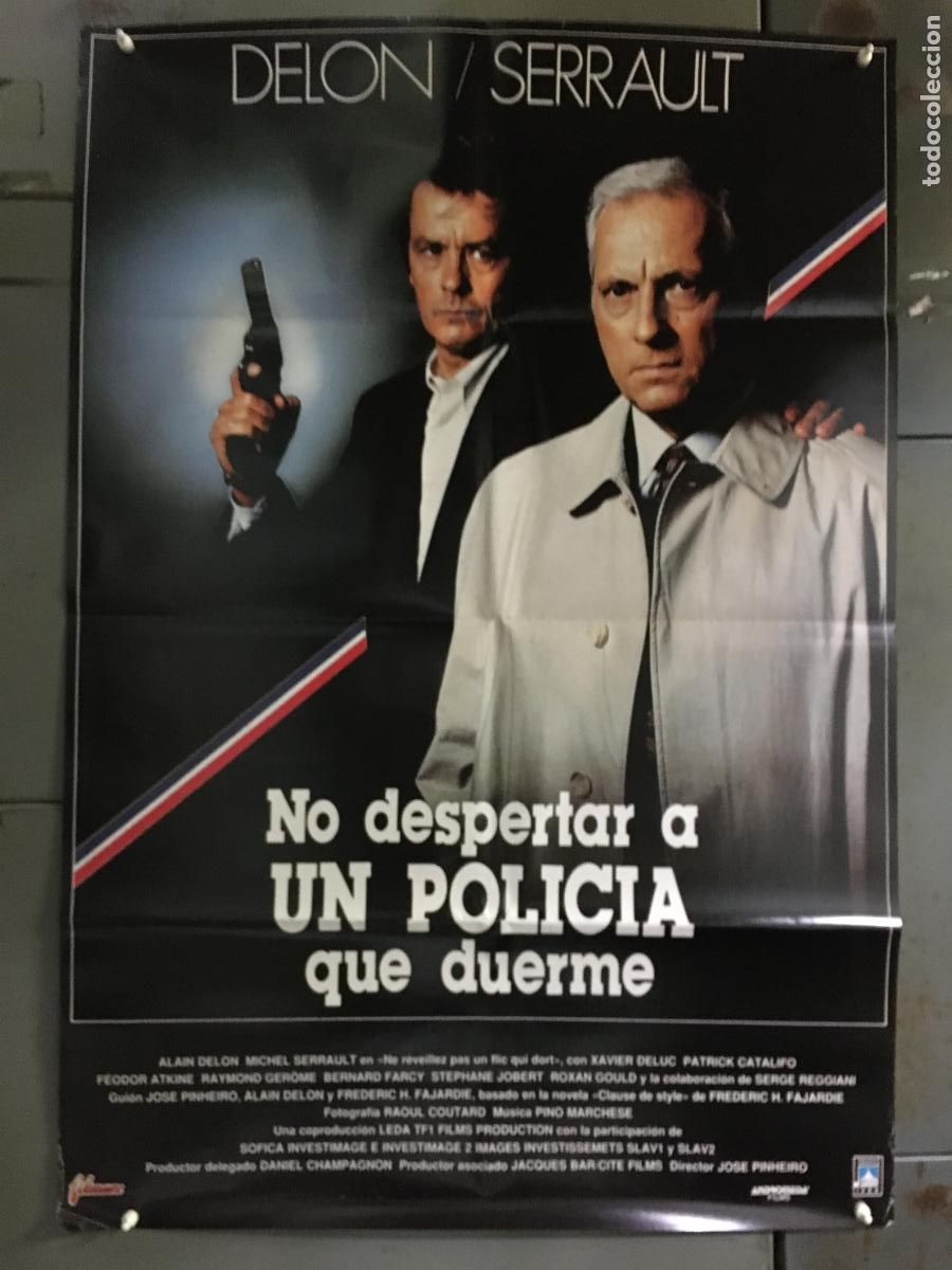 Cine: AFQ06 NO DESPERTAR A UN POLIC&Iacute;A QUE DUERME ALAIN DELON POSTER ORIGINAL 70X100 ESTRENO h3
