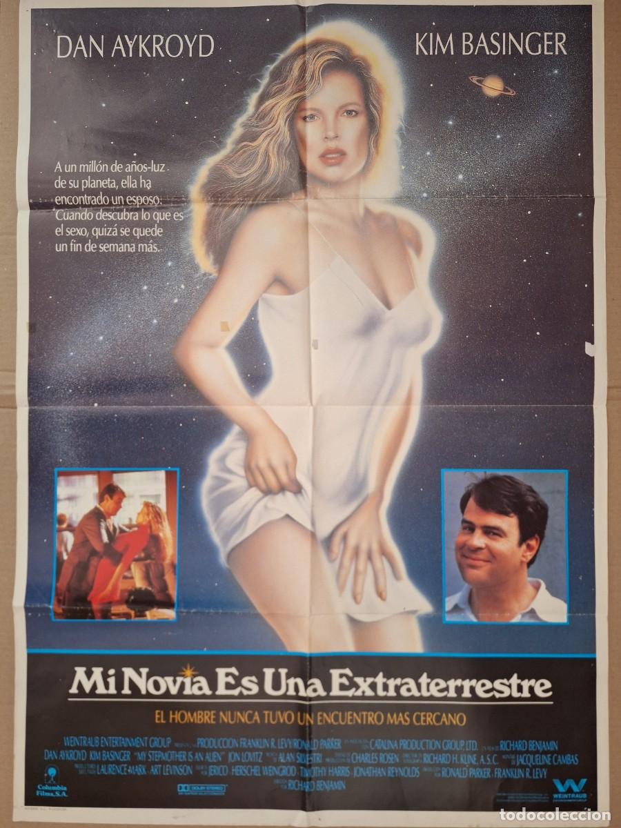 Cine: CARTEL CINE PELICULA MI NOVIA ES UNA EXTRATERRESTRE KIM BASINGER A&Ntilde;O 1989 A 355