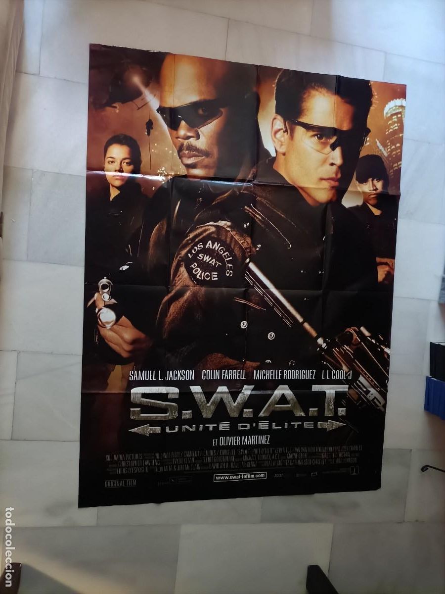 Cin&eacute;ma: POSTER CARTEL DE LA PEL&Iacute;CULA, SWAT. COLIN FARRELL. 157x115 CM. EJEMPLAR &Uacute;NICO.