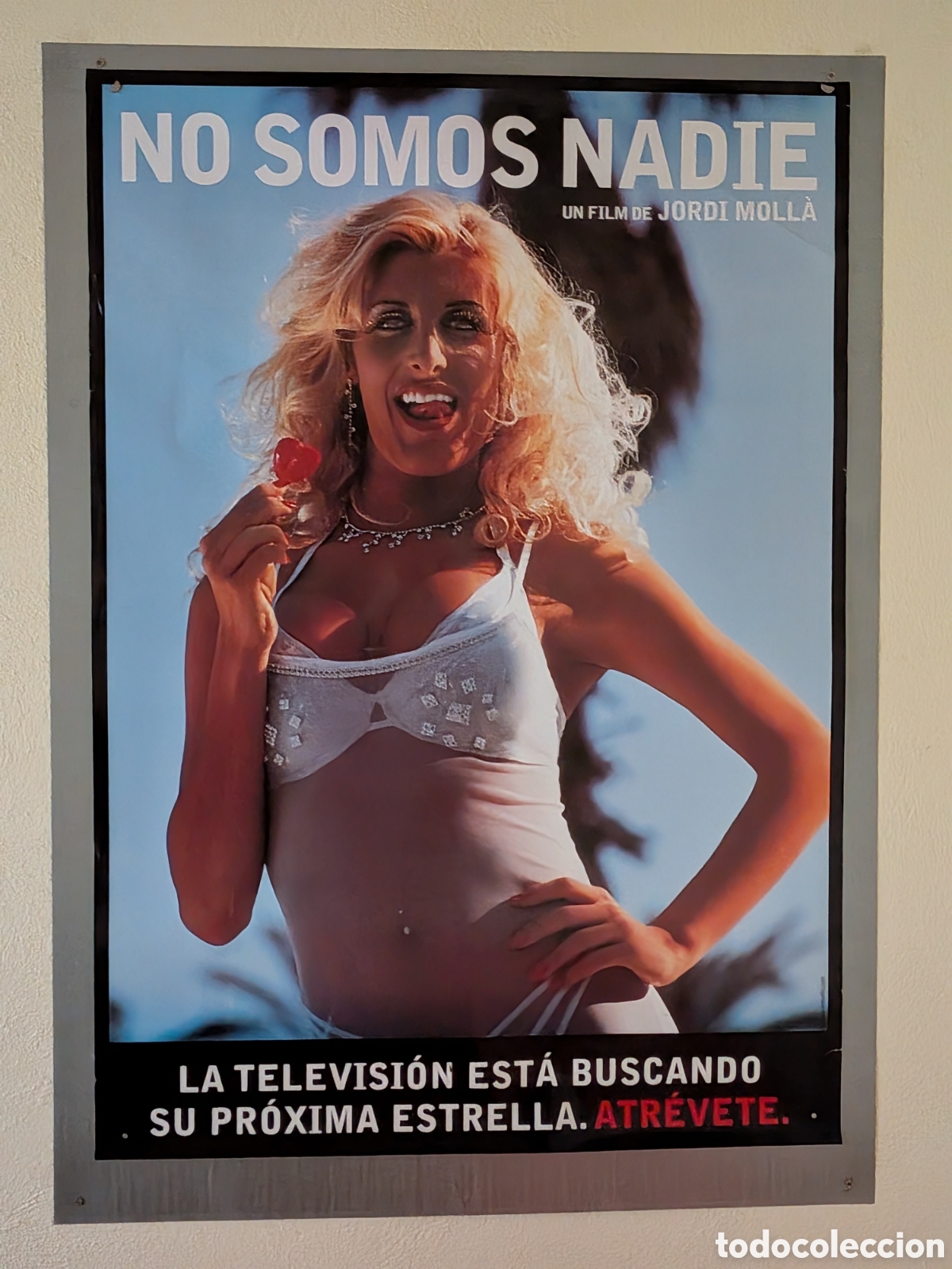 Cine: NO SOMOS NADIE - 70 X 100 - (27)