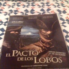 Cine: 'EL PACTO DE LOS LOBOS', CON MONICA BELLUCCI. RECORTE DE PRENSA.. Lote 16646390